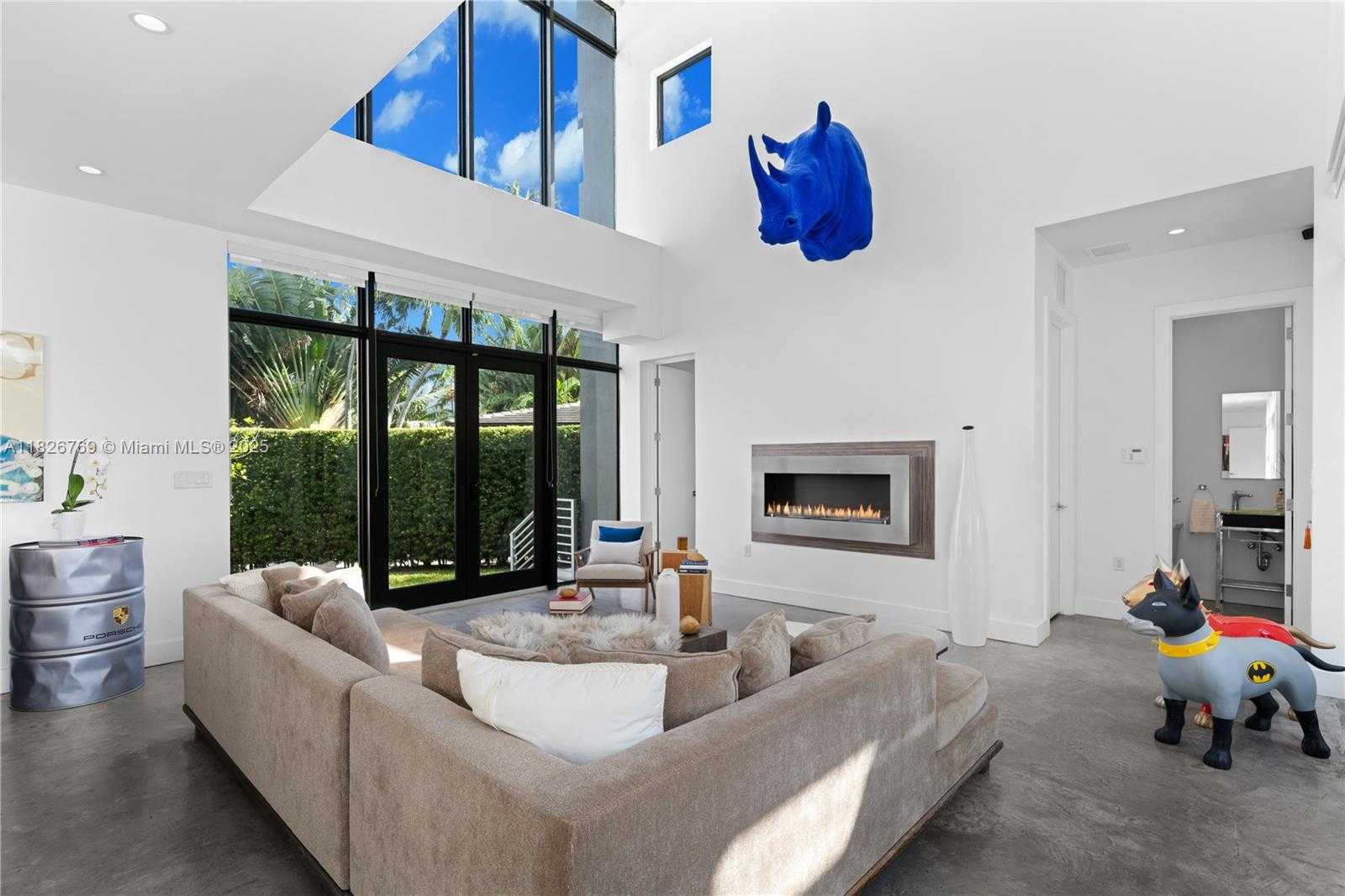 Small Image of 1009 NORTH EAST 104TH ST, Miami Shores Number 12