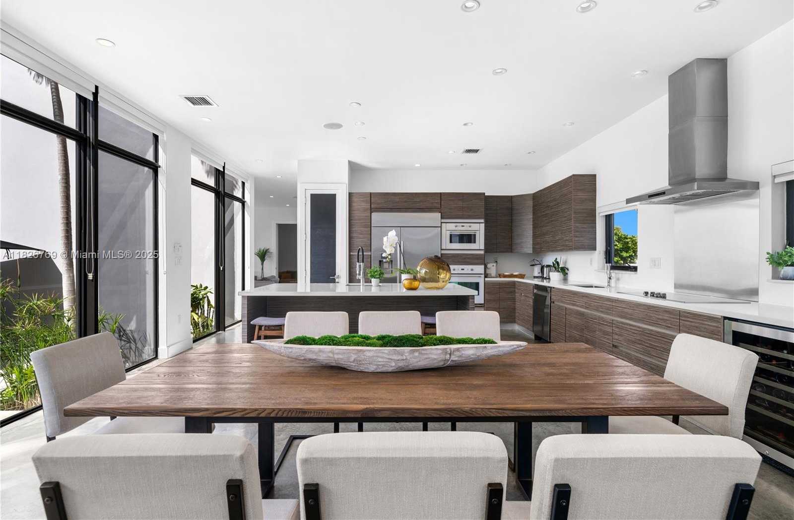 Small Image of 1009 NORTH EAST 104TH ST, Miami Shores Number 18