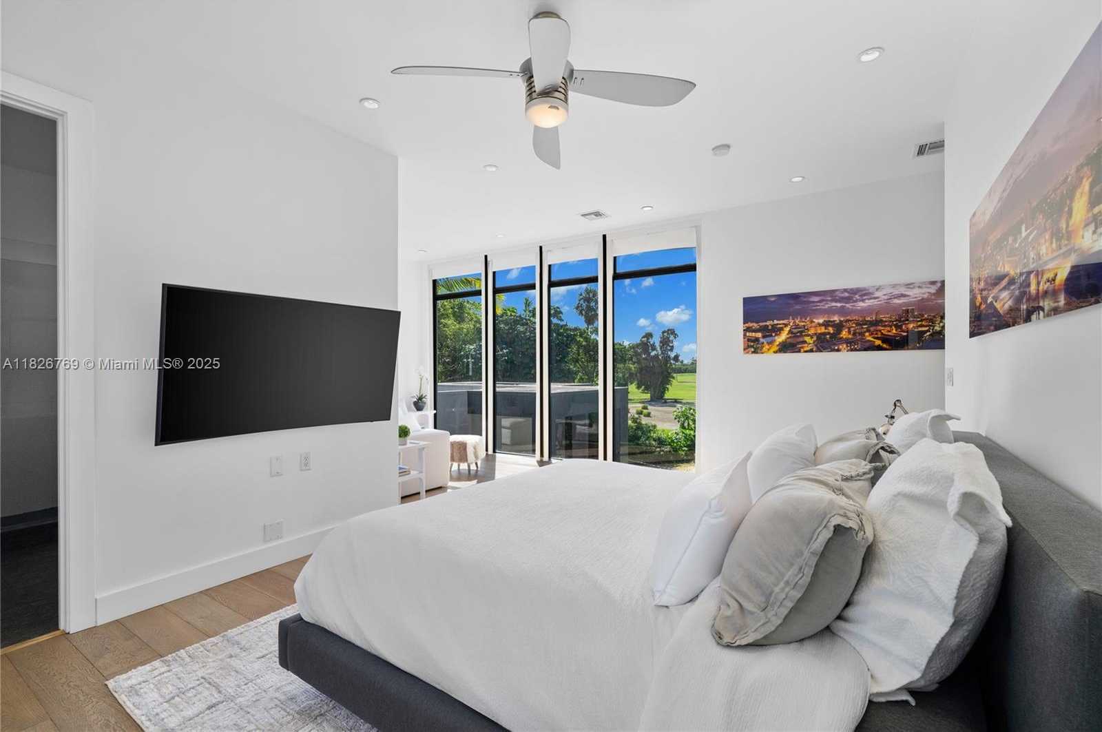 Small Image of 1009 NORTH EAST 104TH ST, Miami Shores Number 31