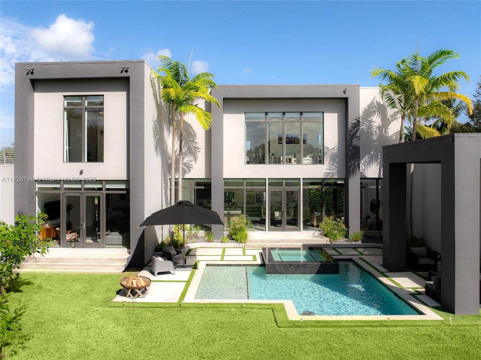 Small Image of 1009 NORTH EAST 104TH ST, Miami Shores Number 53