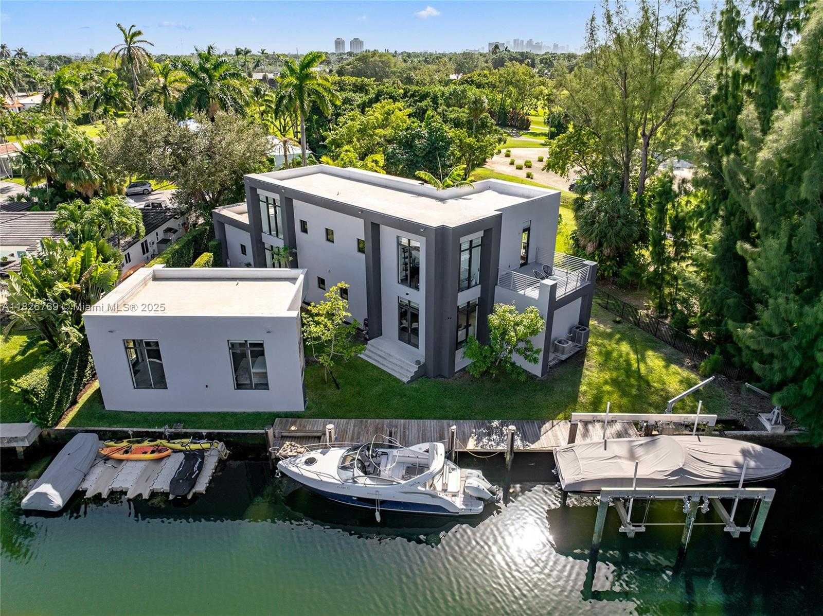 Small Image of 1009 NORTH EAST 104TH ST, Miami Shores Number 61
