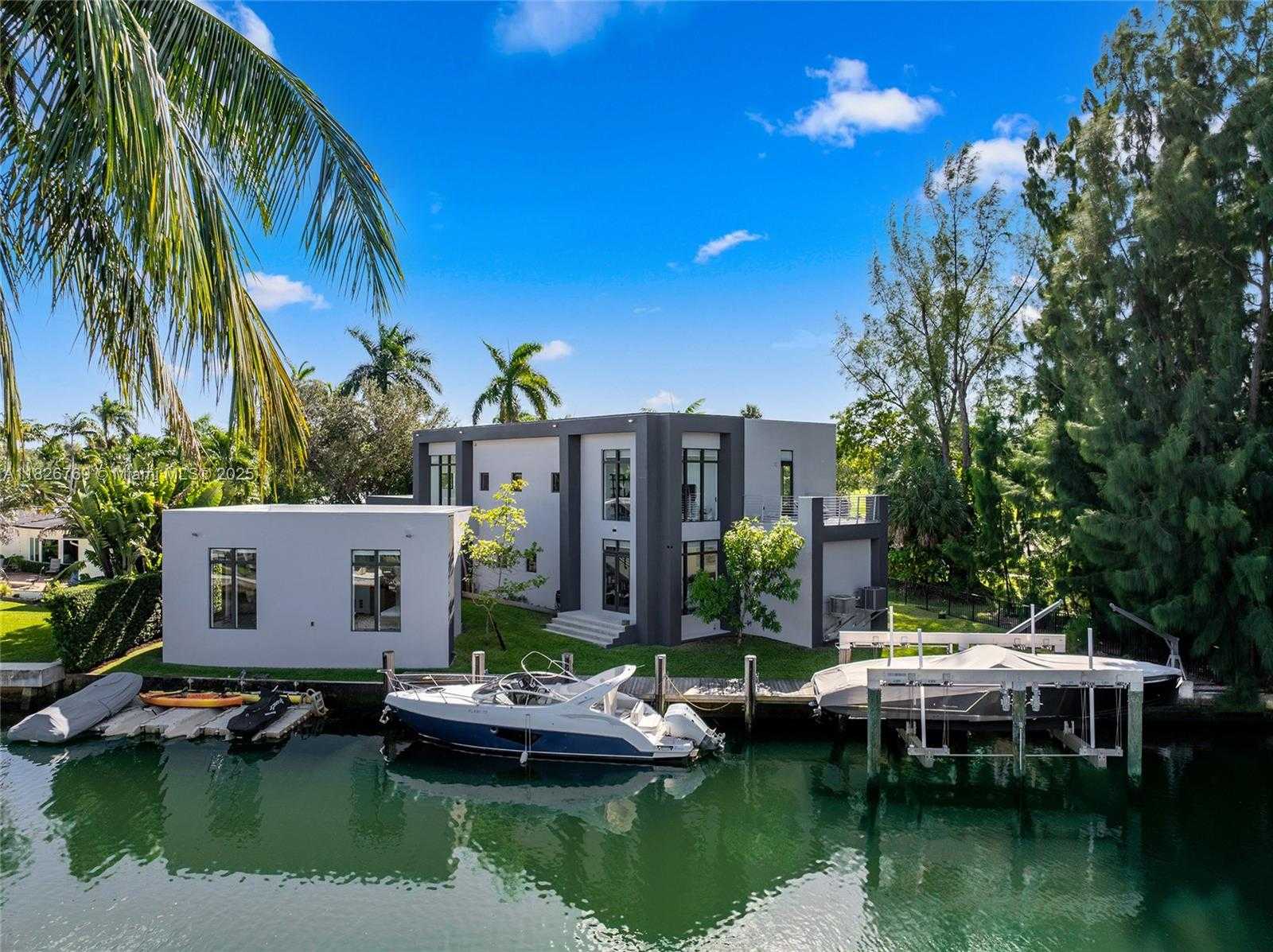 Small Image of 1009 NORTH EAST 104TH ST, Miami Shores Number 64
