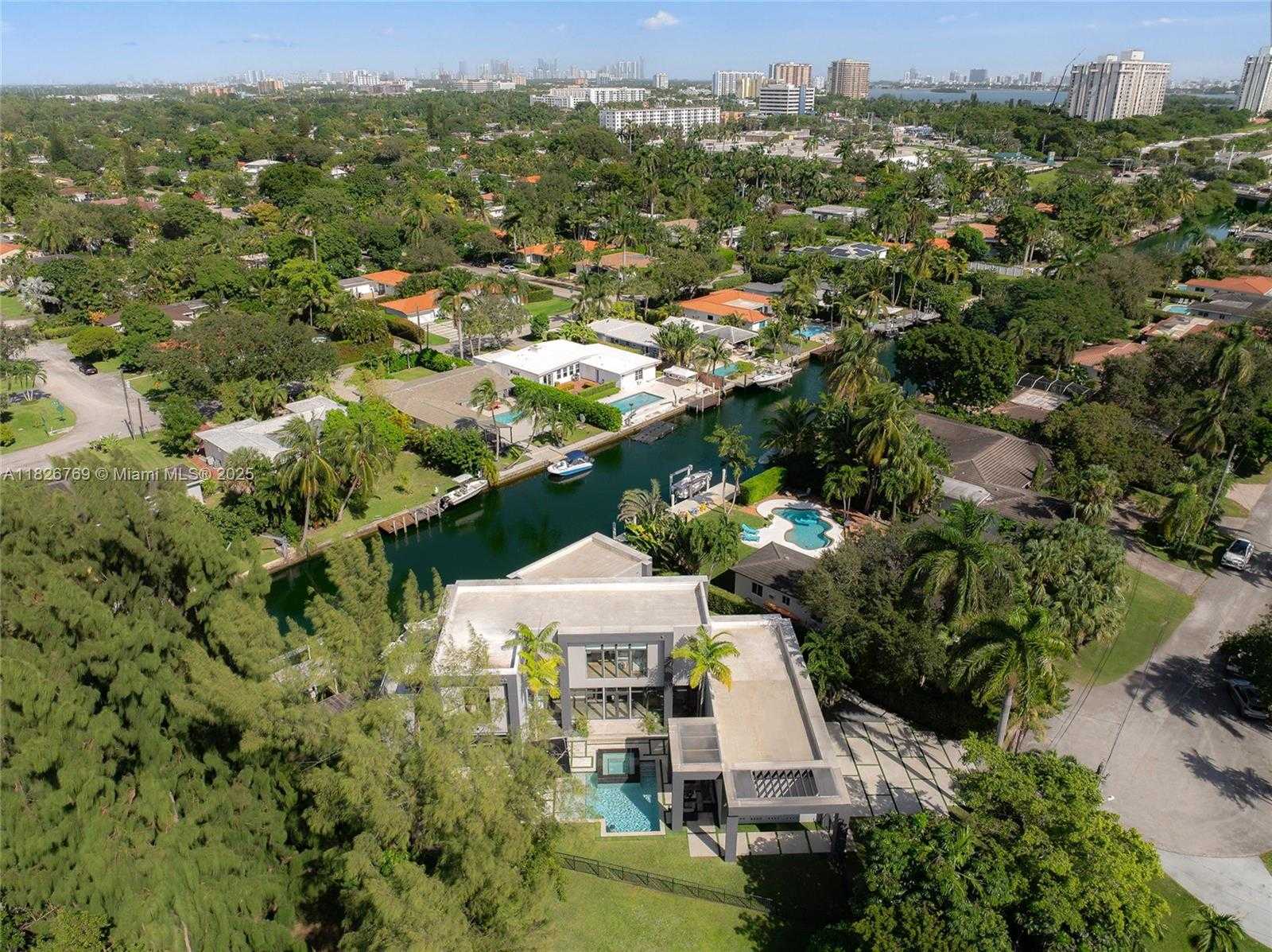 Small Image of 1009 NORTH EAST 104TH ST, Miami Shores Number 68