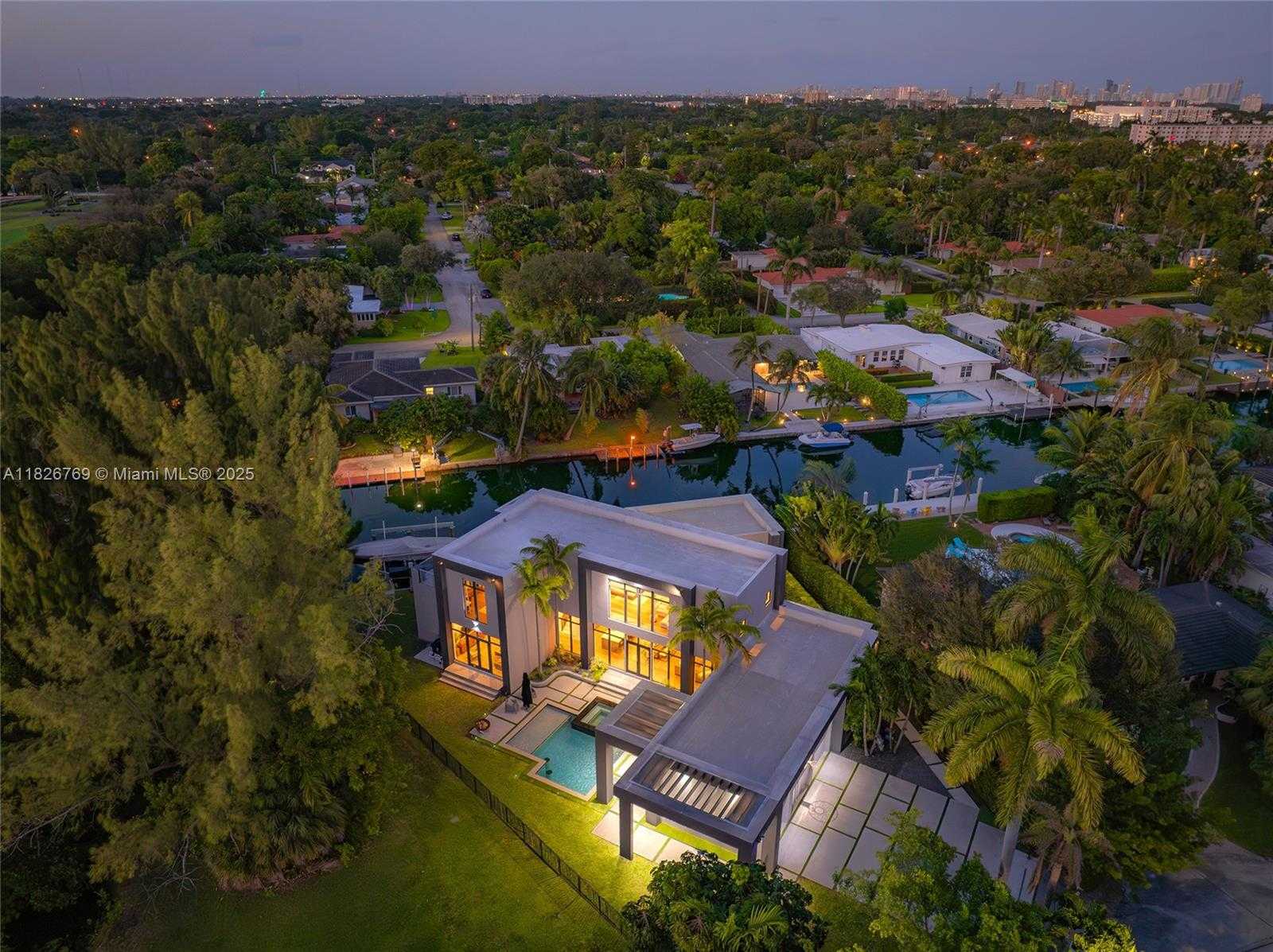 Small Image of 1009 NORTH EAST 104TH ST, Miami Shores Number 76