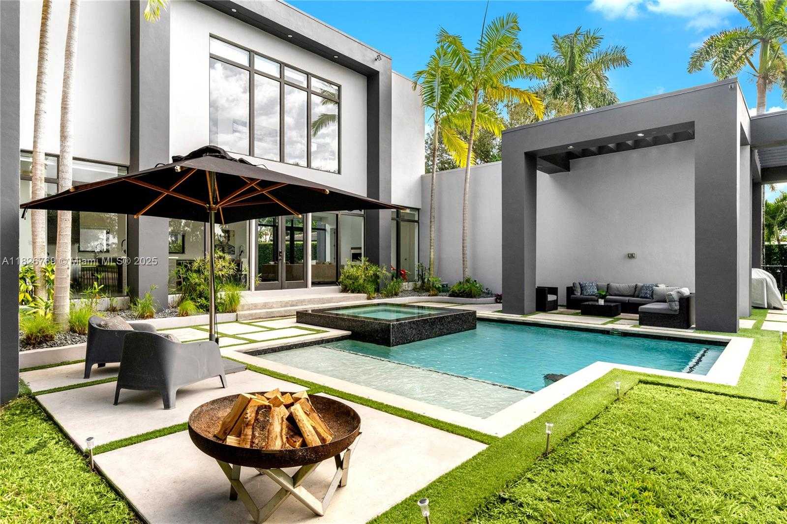 Small Image of 1009 NORTH EAST 104TH ST, Miami Shores Number 8