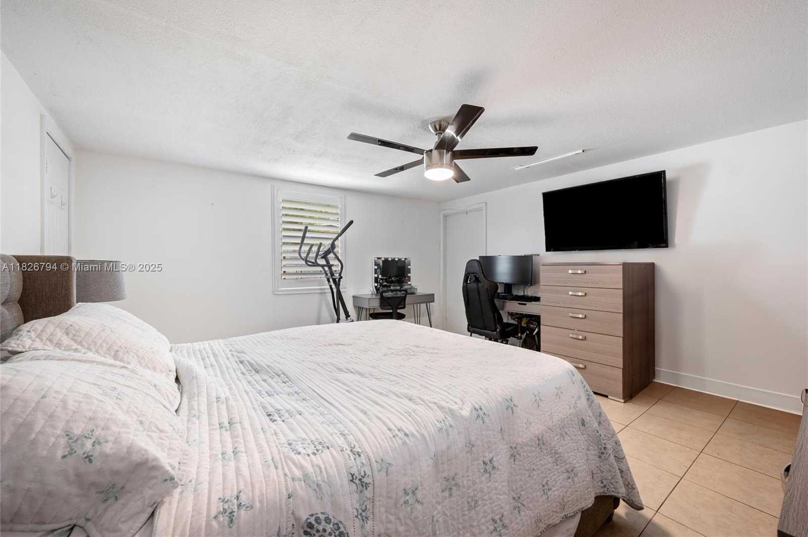 Small Image of 1624 NORTH EAST 48TH CT, Pompano Beach Number 20