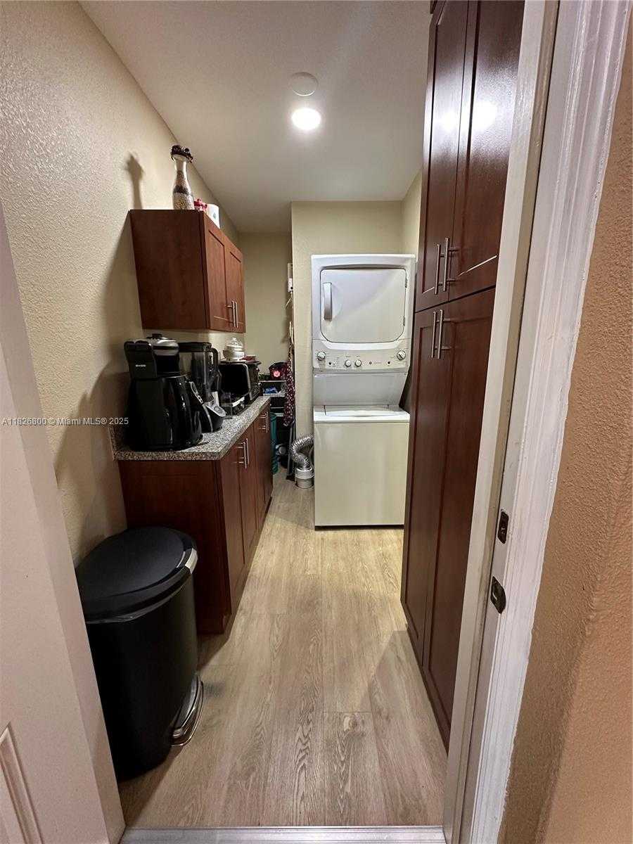 Small Image of 19360 SOUTH WEST 116 AVE, Cutler Bay Number 11