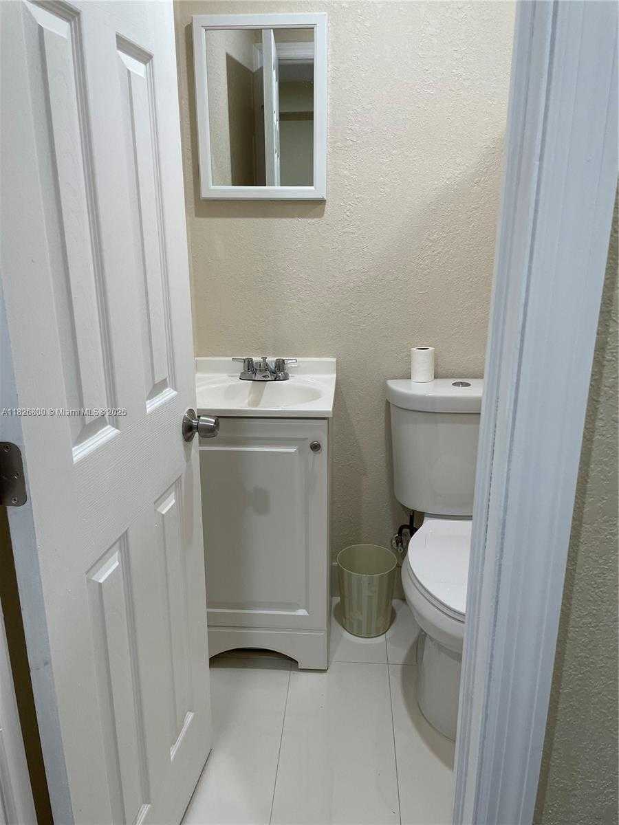 Small Image of 19360 SOUTH WEST 116 AVE, Cutler Bay Number 19