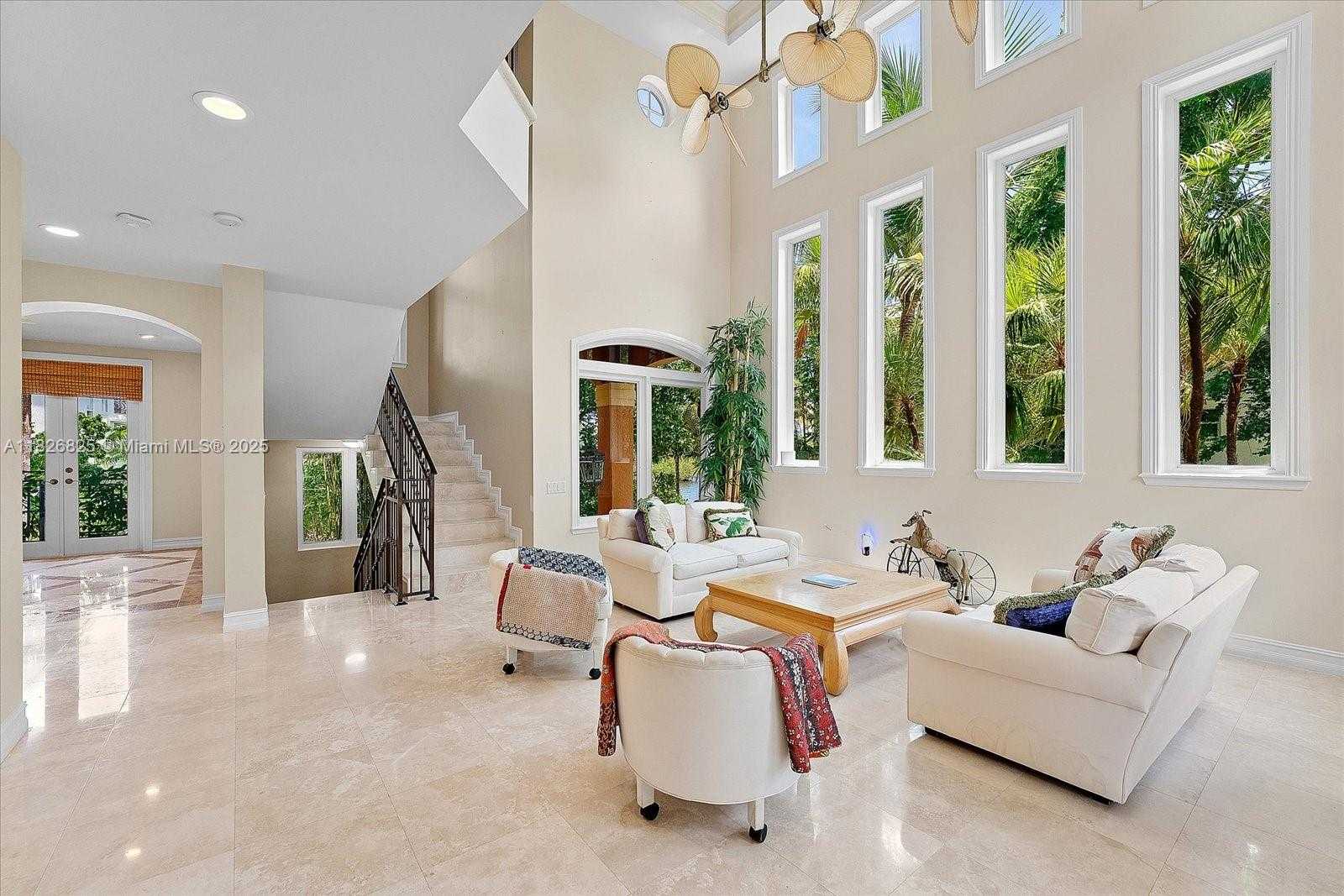 Small Image of 5843 PARADISE POINT DR, Palmetto Bay Number 18