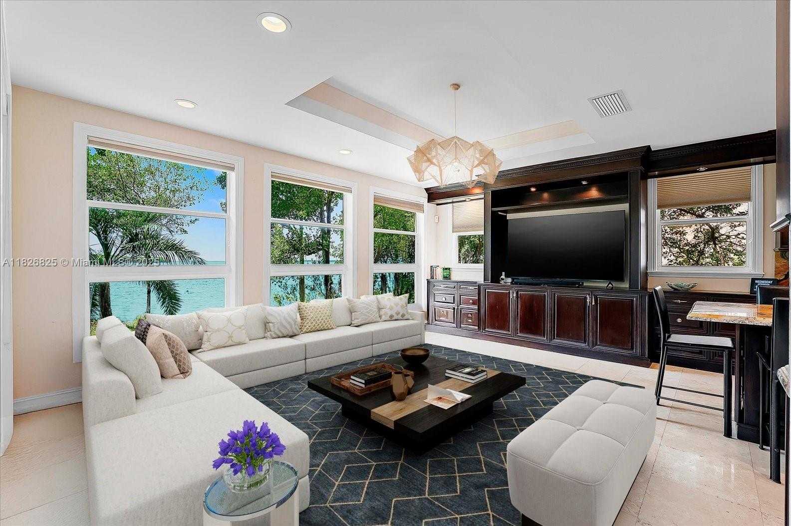 Small Image of 5843 PARADISE POINT DR, Palmetto Bay Number 25