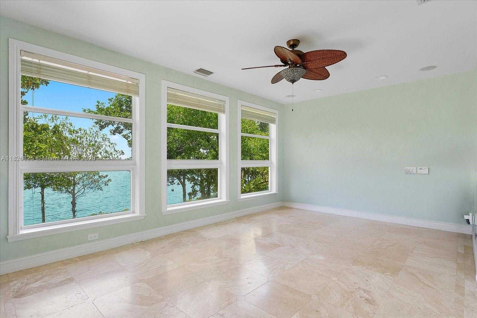 Small Image of 5843 PARADISE POINT DR, Palmetto Bay Number 29