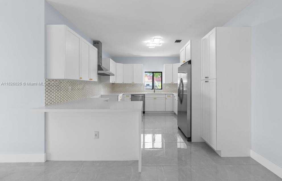 Small Image of 21311 INGRAHAM AVE RD, Cutler Bay Number 15