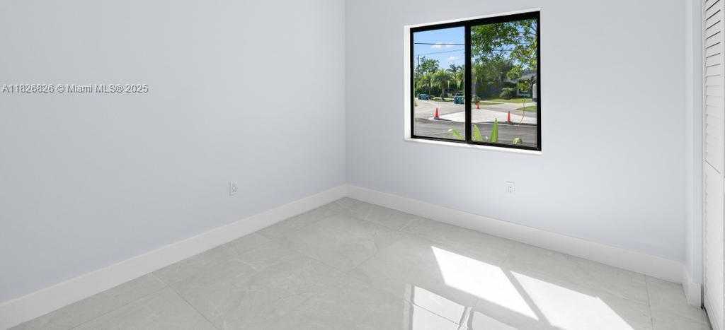 Small Image of 21311 INGRAHAM AVE RD, Cutler Bay Number 26