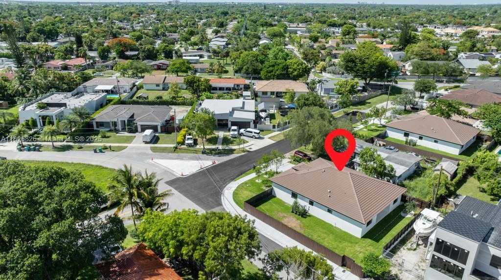 Small Image of 21311 INGRAHAM AVE RD, Cutler Bay Number 40