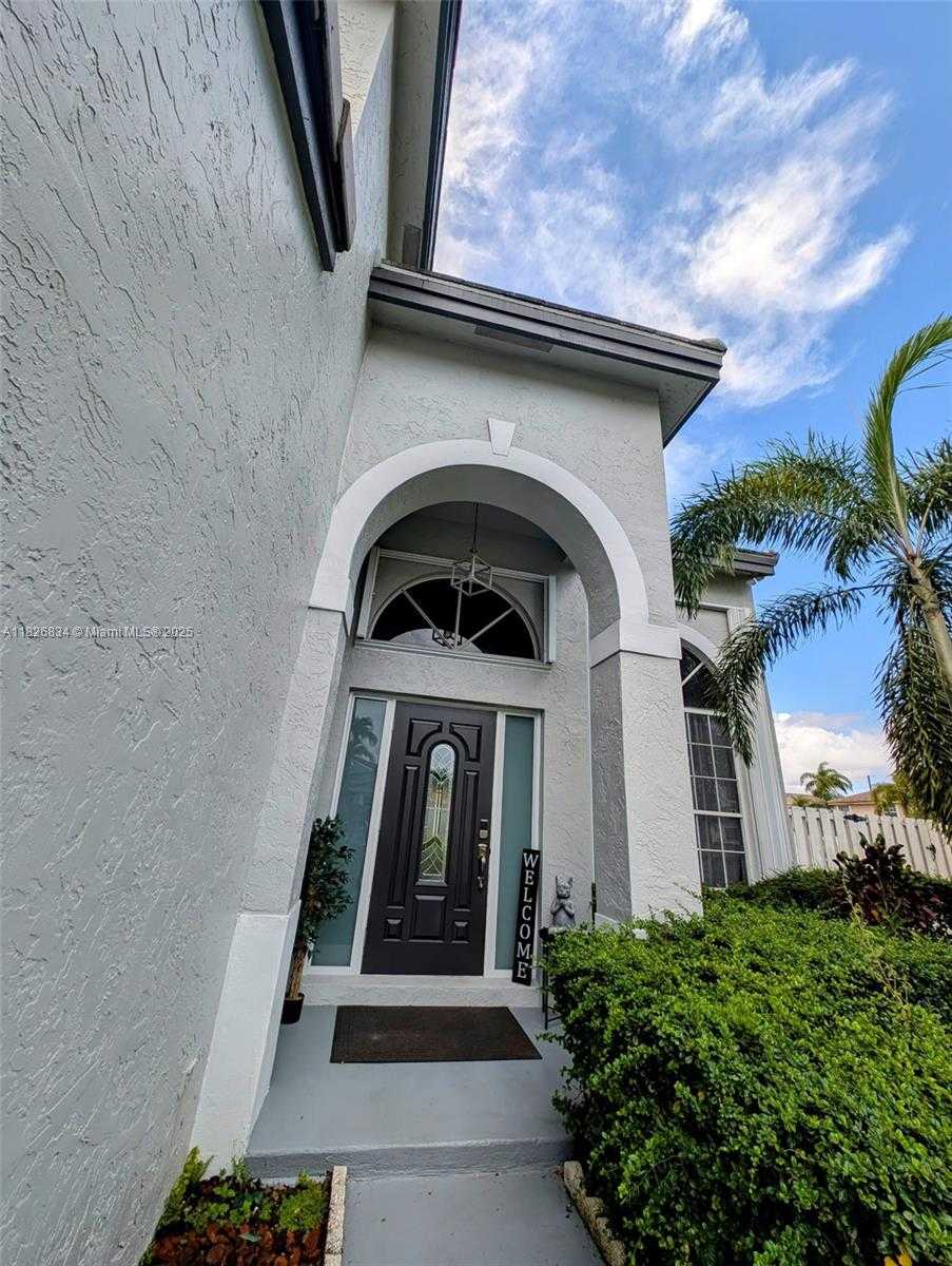 Small Image of 335 SOUTH WEST 183RD WAY, Pembroke Pines Number 11