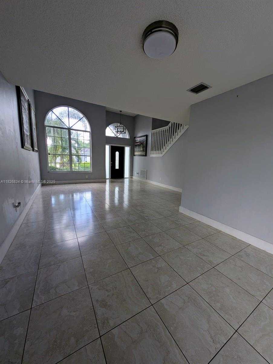 Small Image of 335 SOUTH WEST 183RD WAY, Pembroke Pines Number 14