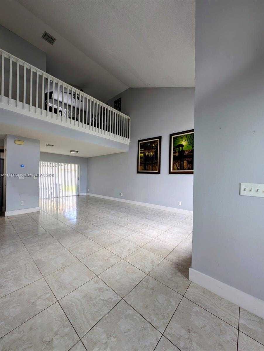 Small Image of 335 SOUTH WEST 183RD WAY, Pembroke Pines Number 15