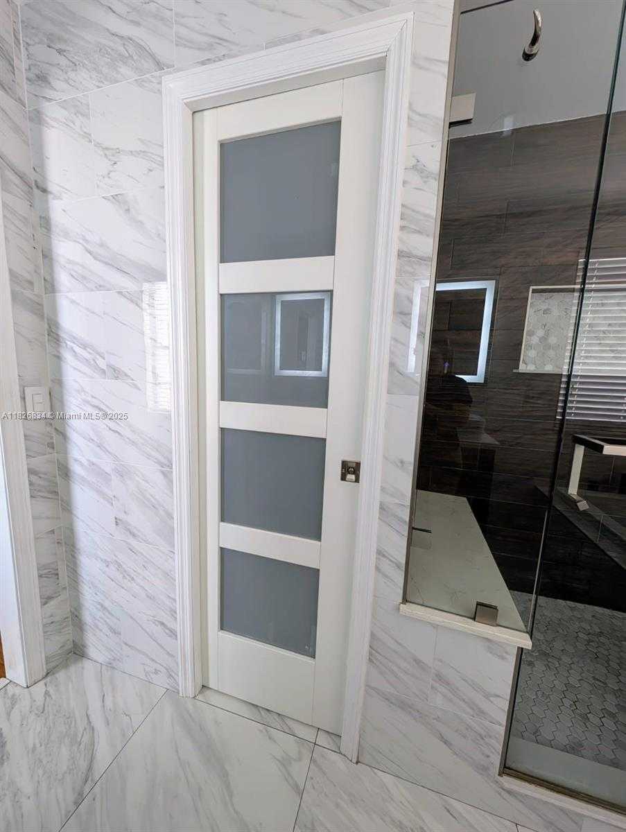 Small Image of 335 SOUTH WEST 183RD WAY, Pembroke Pines Number 25
