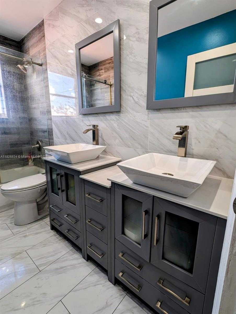 Small Image of 335 SOUTH WEST 183RD WAY, Pembroke Pines Number 31