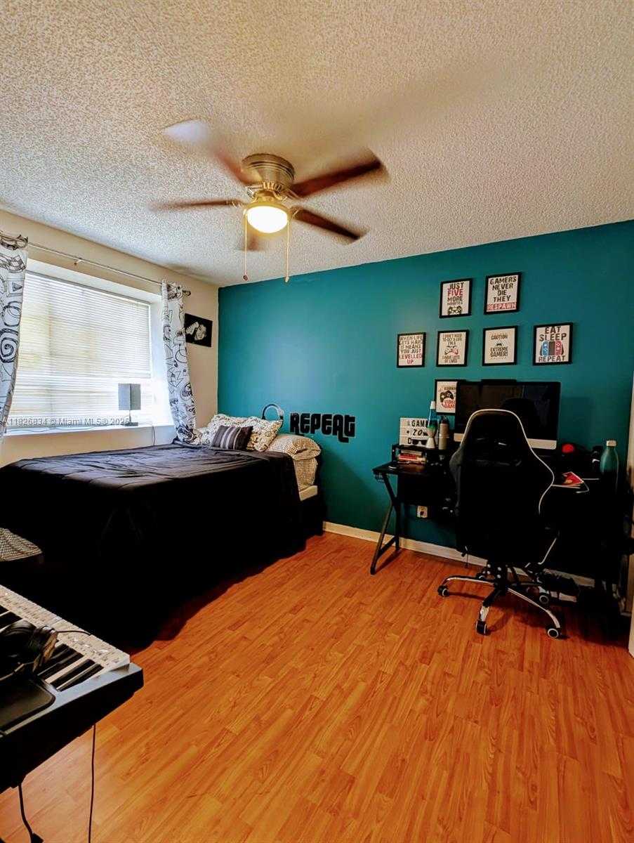 Small Image of 335 SOUTH WEST 183RD WAY, Pembroke Pines Number 32