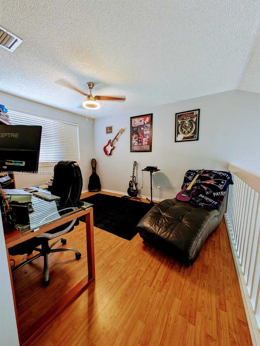 Small Image of 335 SOUTH WEST 183RD WAY, Pembroke Pines Number 35