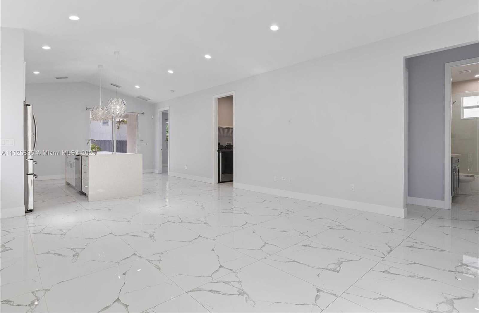 Small Image of 525 EL PRADO, West Palm Beach Number 4