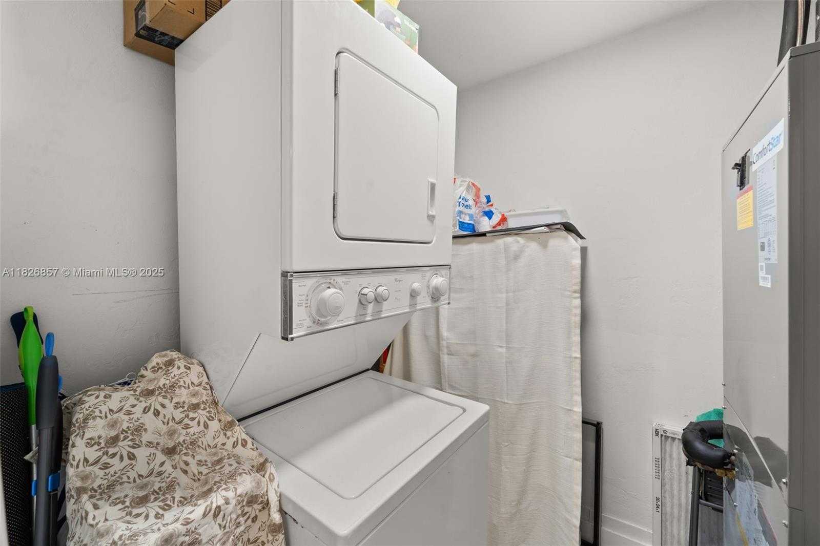 Small Image of 349 NORTH WEST 41ST ST, Miami Number 8