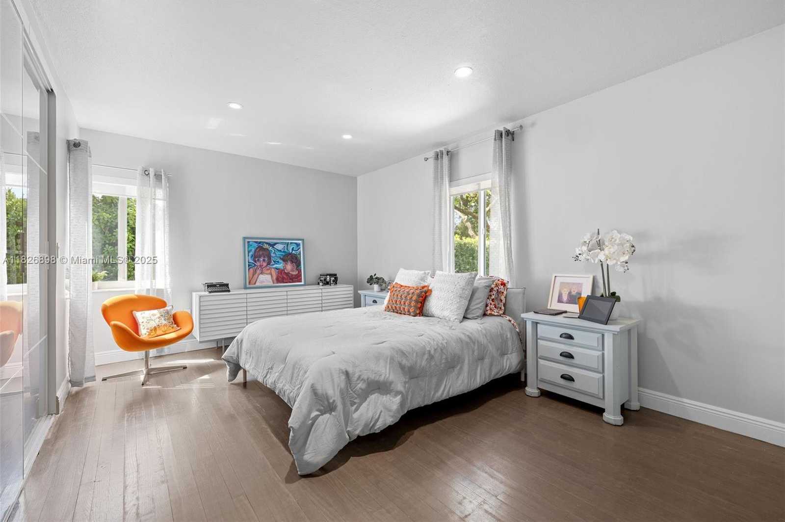Small Image of 1903 FERDINAND ST, Coral Gables Number 25