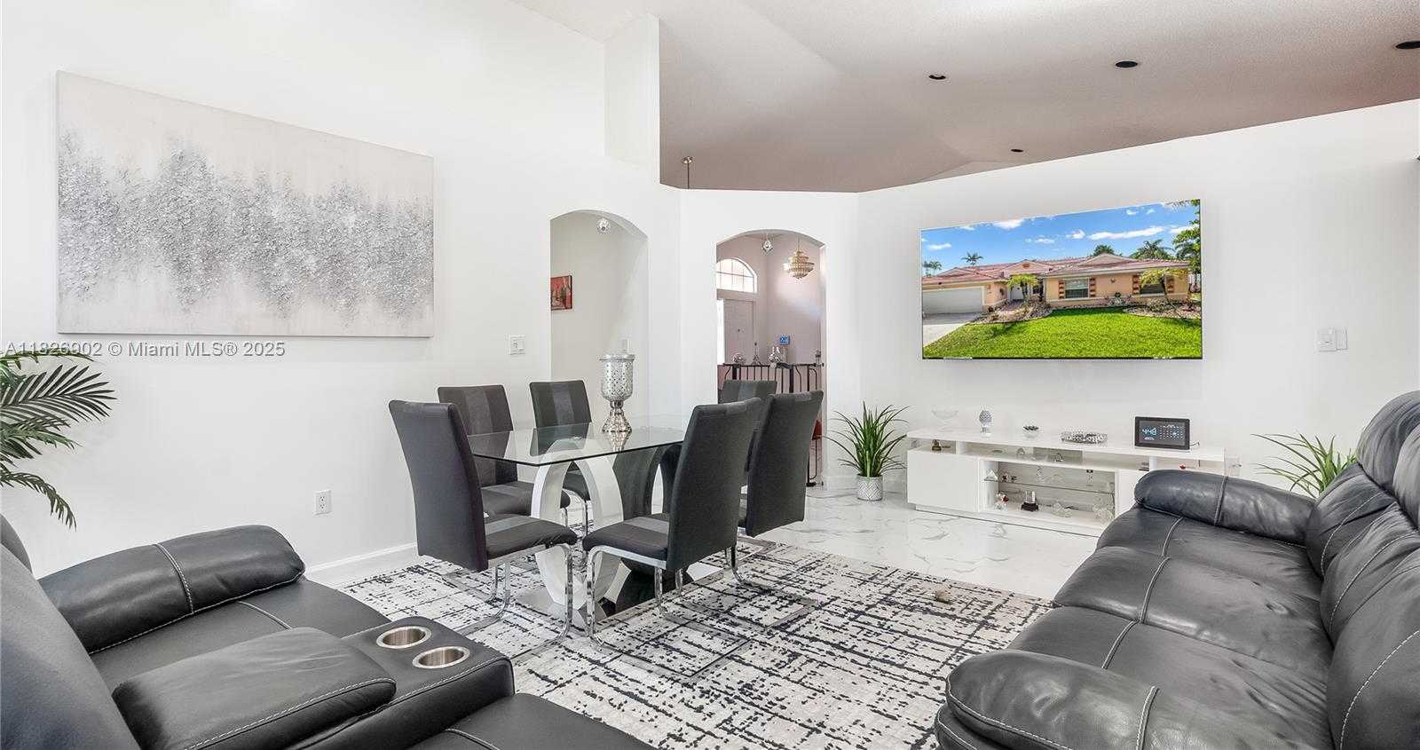 Small Image of 1720 SOUTH WEST 137TH WAY, Miramar Number 10