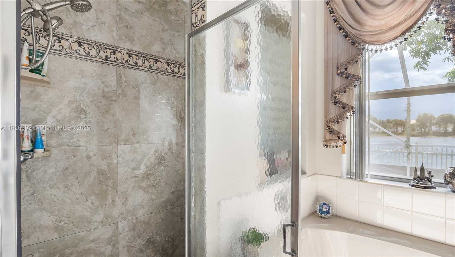 Small Image of 1720 SOUTH WEST 137TH WAY, Miramar Number 21