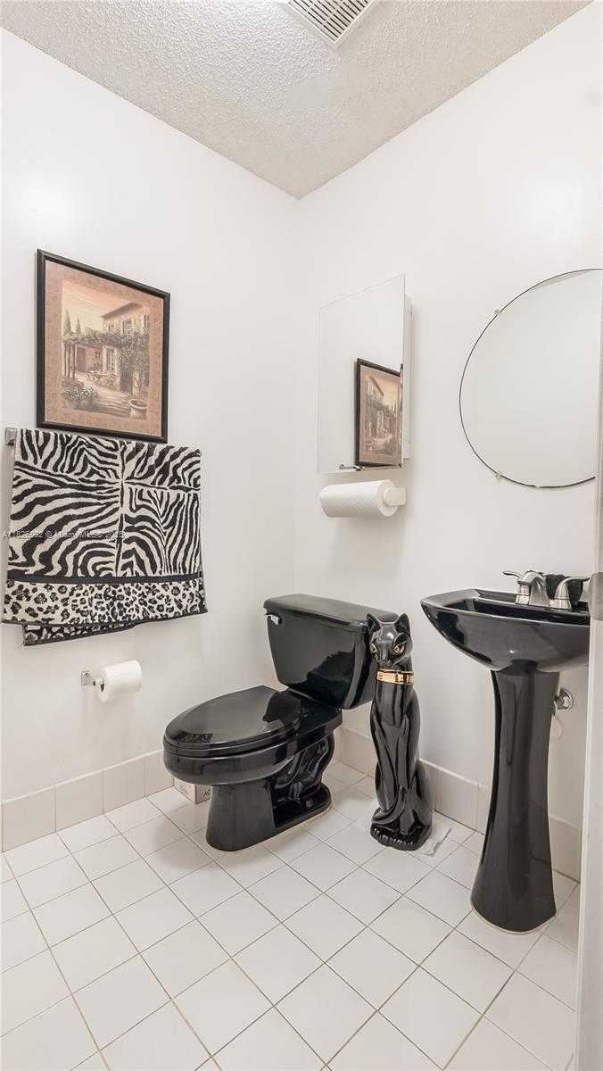 Small Image of 1720 SOUTH WEST 137TH WAY, Miramar Number 24