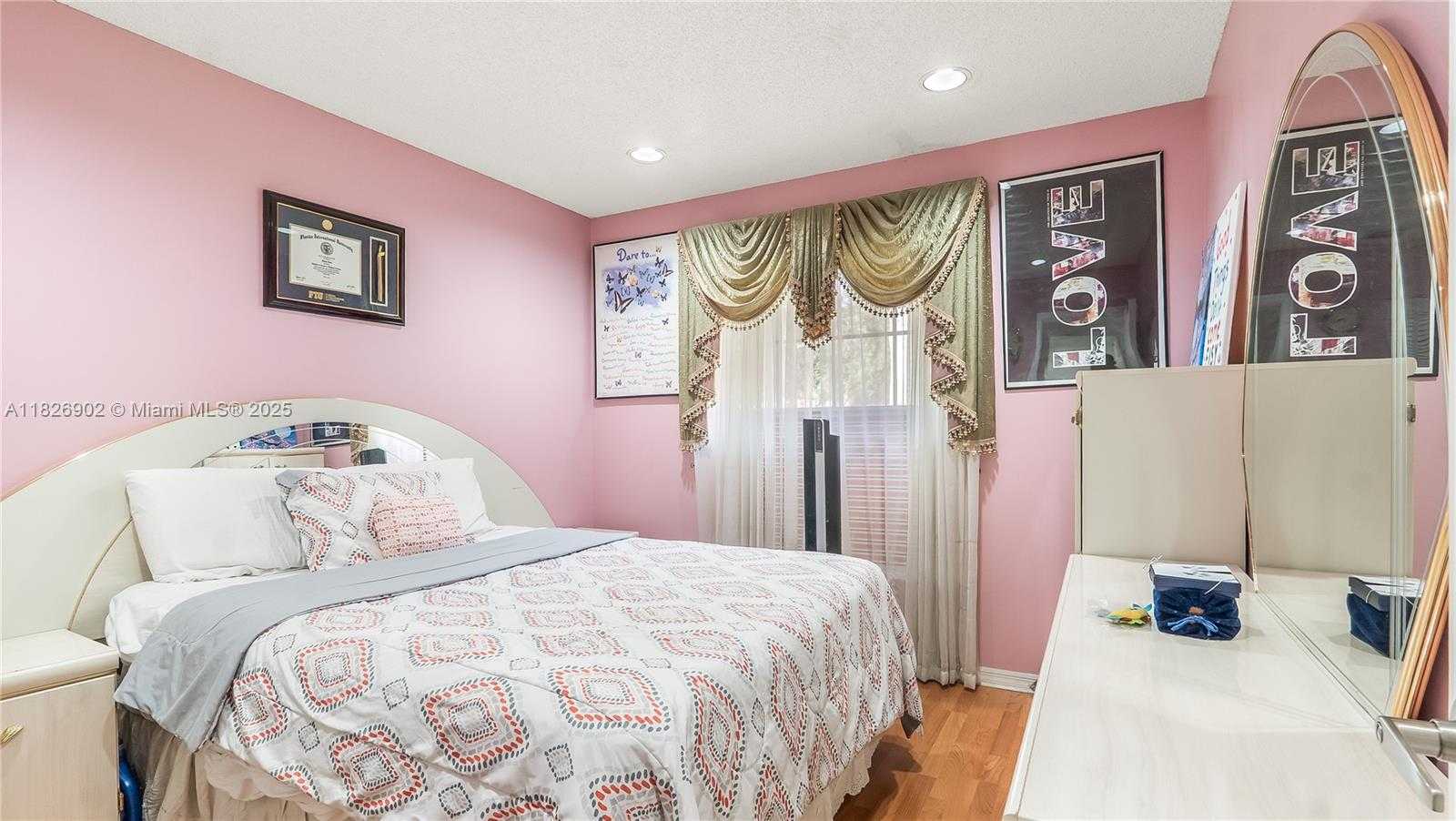 Small Image of 1720 SOUTH WEST 137TH WAY, Miramar Number 31