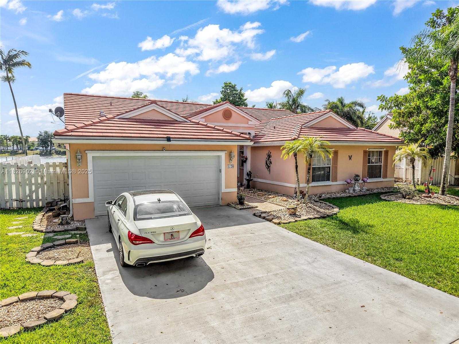 Small Image of 1720 SOUTH WEST 137TH WAY, Miramar Number 47