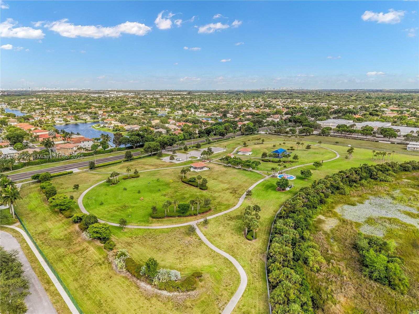 Small Image of 1720 SOUTH WEST 137TH WAY, Miramar Number 48