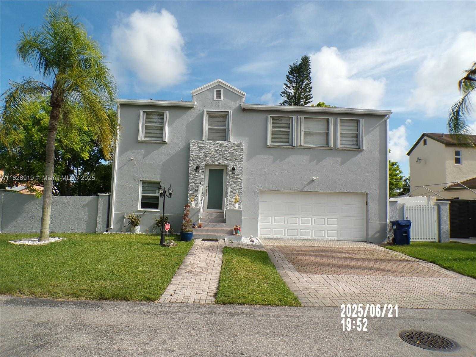 Small Image of 11900 SOUTH WEST 272ND TER, Homestead Number 2