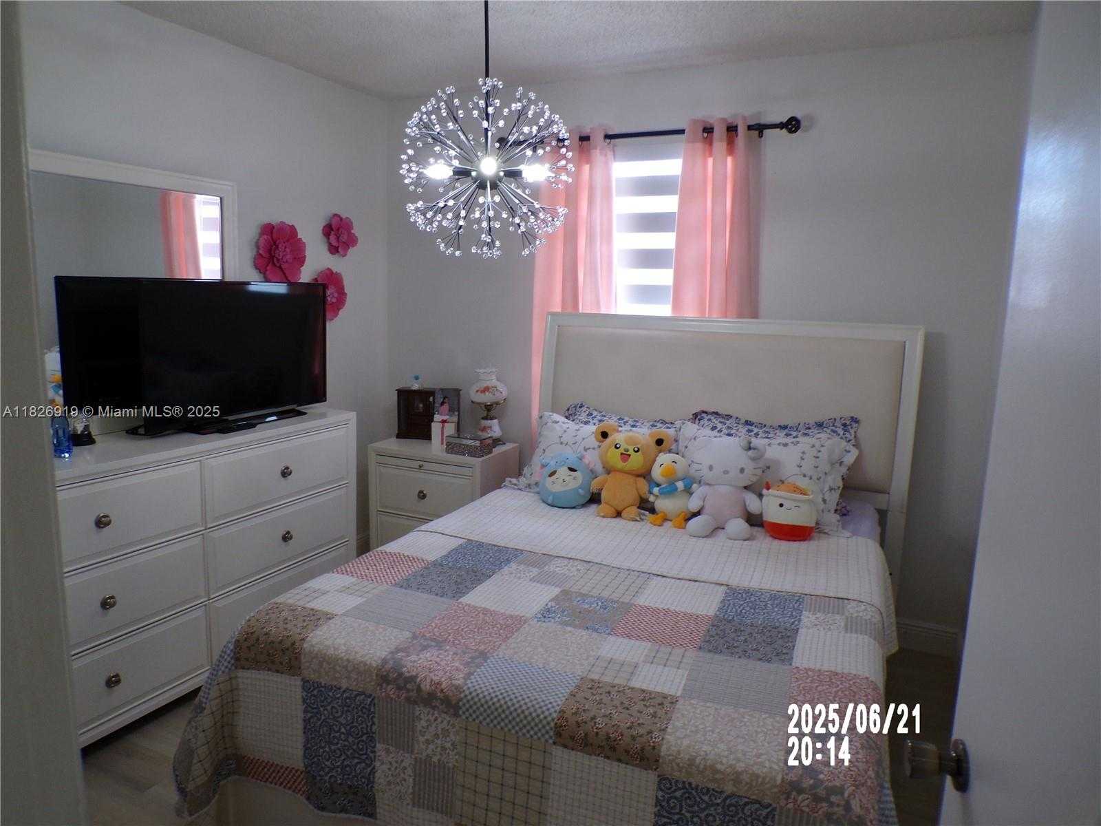 Small Image of 11900 SOUTH WEST 272ND TER, Homestead Number 35