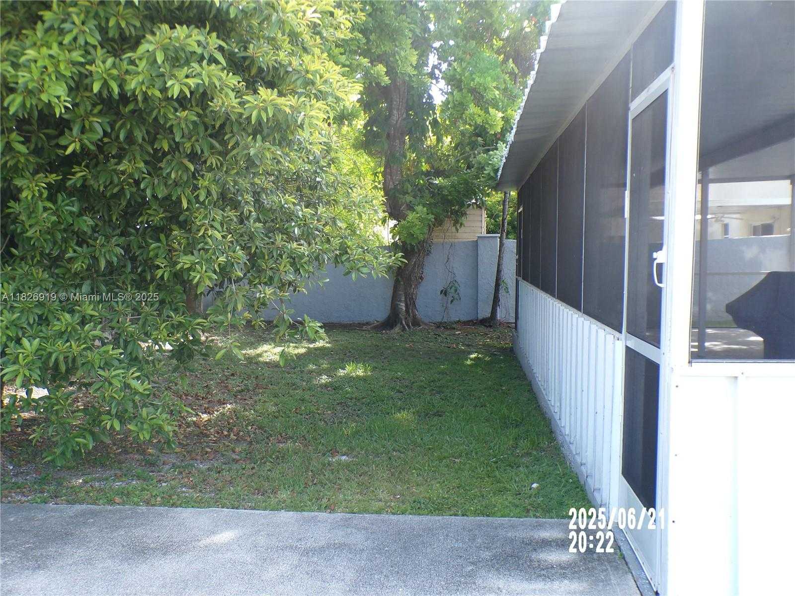 Small Image of 11900 SOUTH WEST 272ND TER, Homestead Number 49