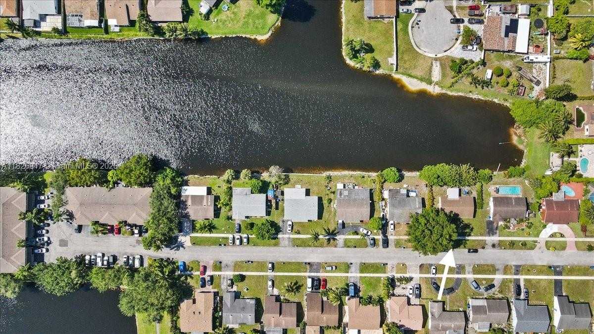 Small Image of 7307 SOUTH WEST 8TH ST, North Lauderdale Number 20