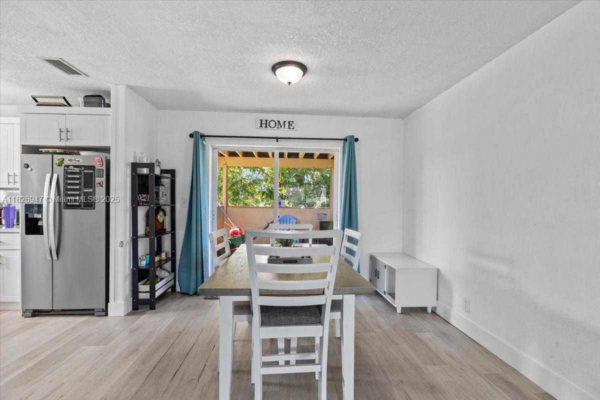 Small Image of 7307 SOUTH WEST 8TH ST, North Lauderdale Number 6