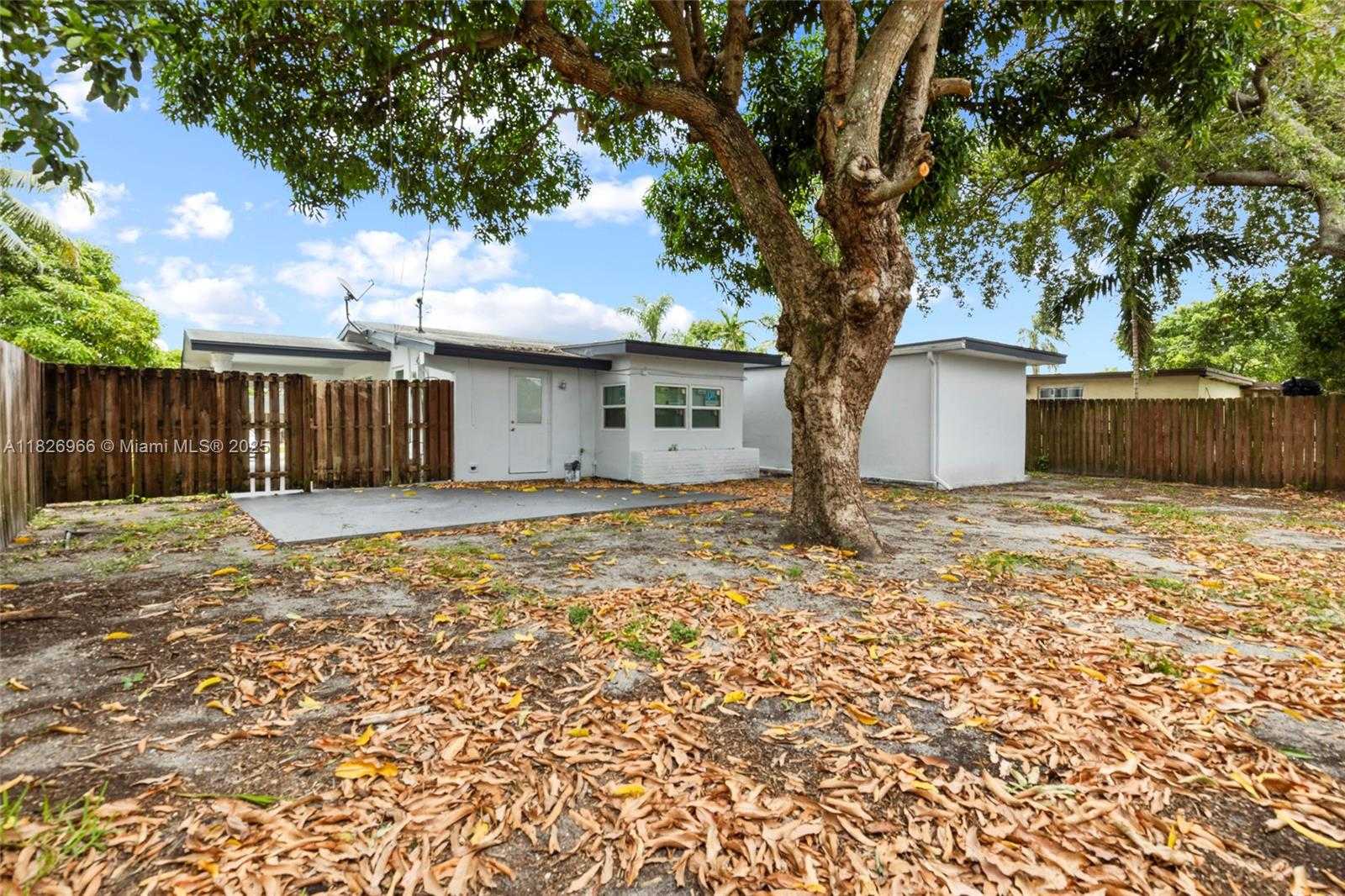 Small Image of 2506 HAVANA DR, Miramar Number 21