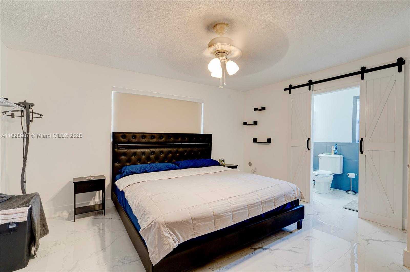 Small Image of 13645 NORTH WEST 3RD AVE, North Miami Number 21