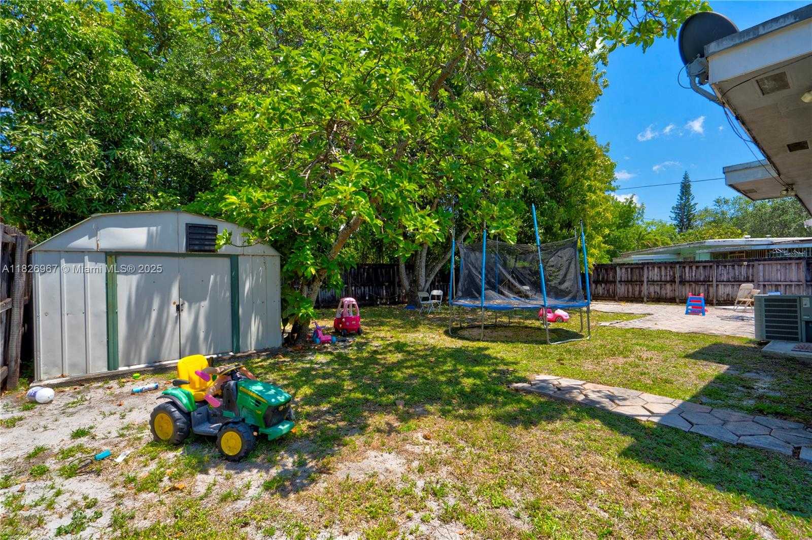 Small Image of 13645 NORTH WEST 3RD AVE, North Miami Number 37