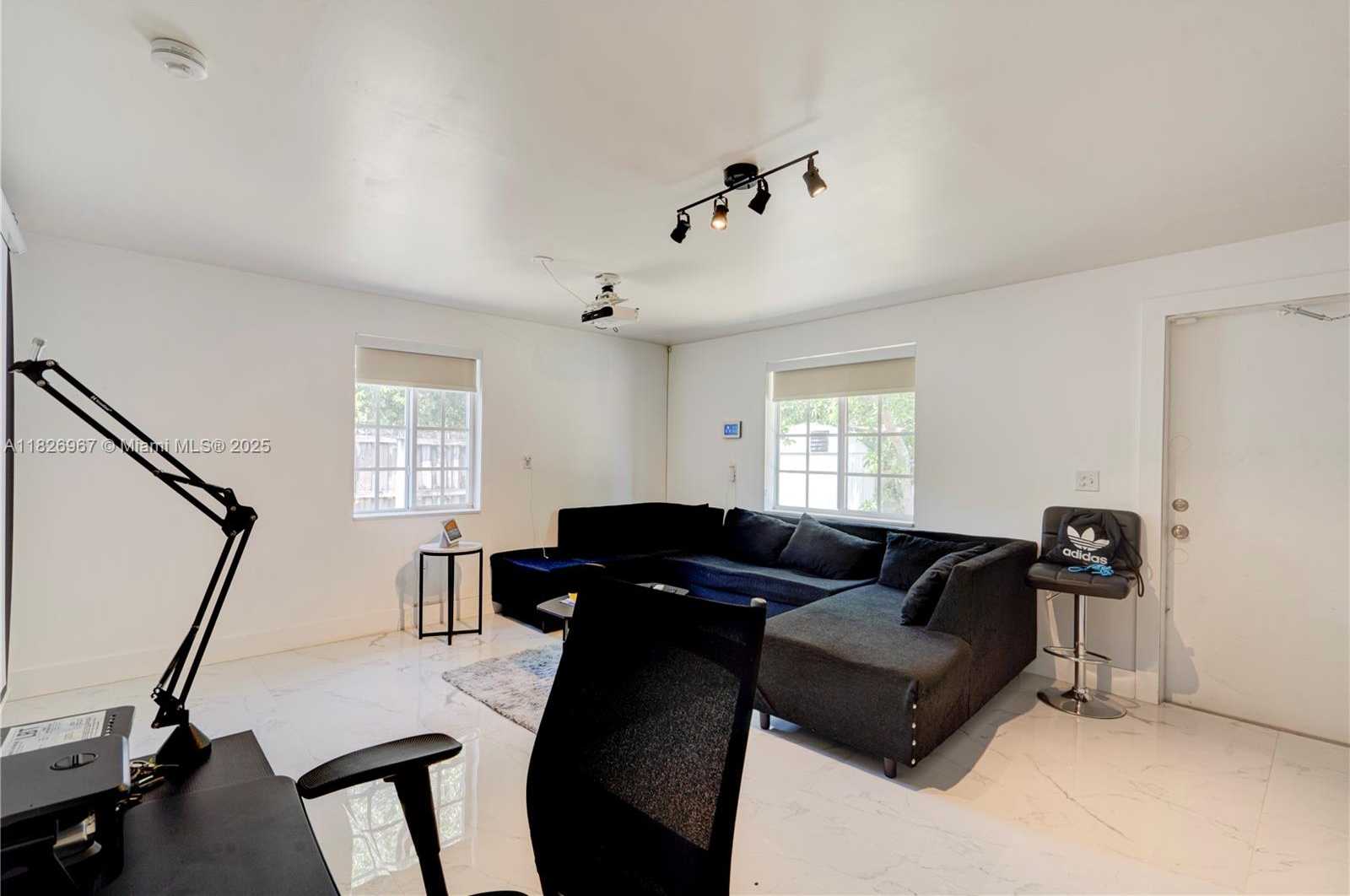 Small Image of 13645 NORTH WEST 3RD AVE, North Miami Number 9