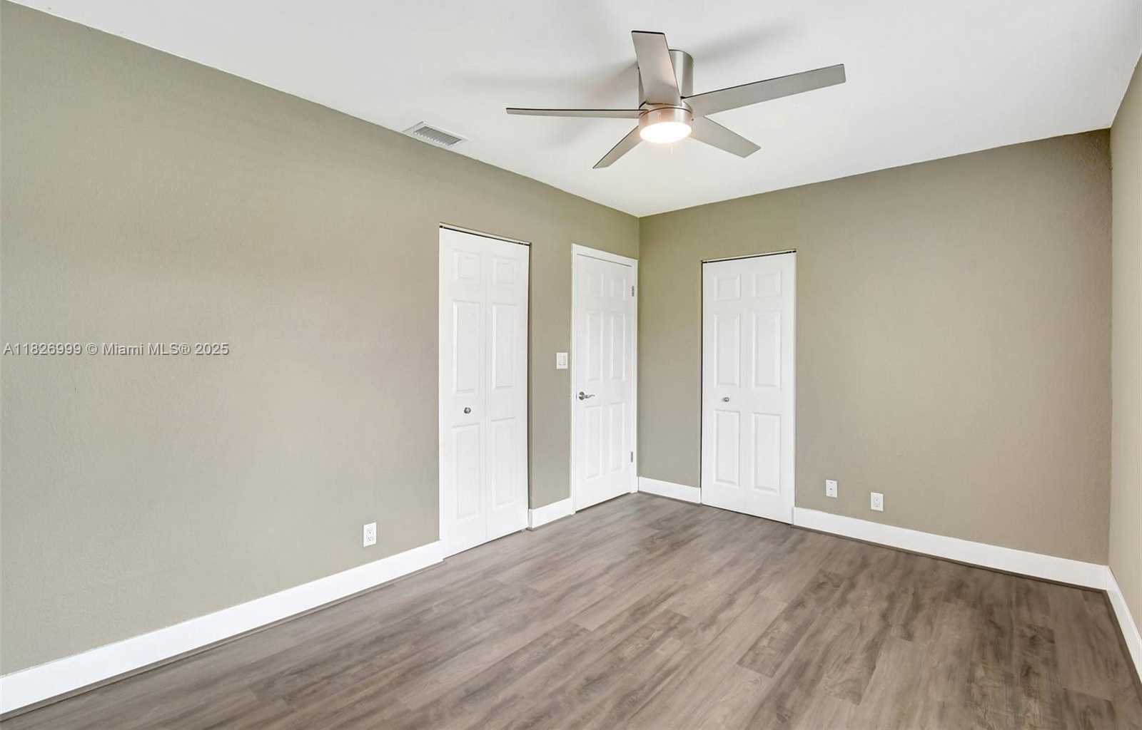 Small Image of 11120 NORTH WEST 26TH PL, Sunrise Number 21