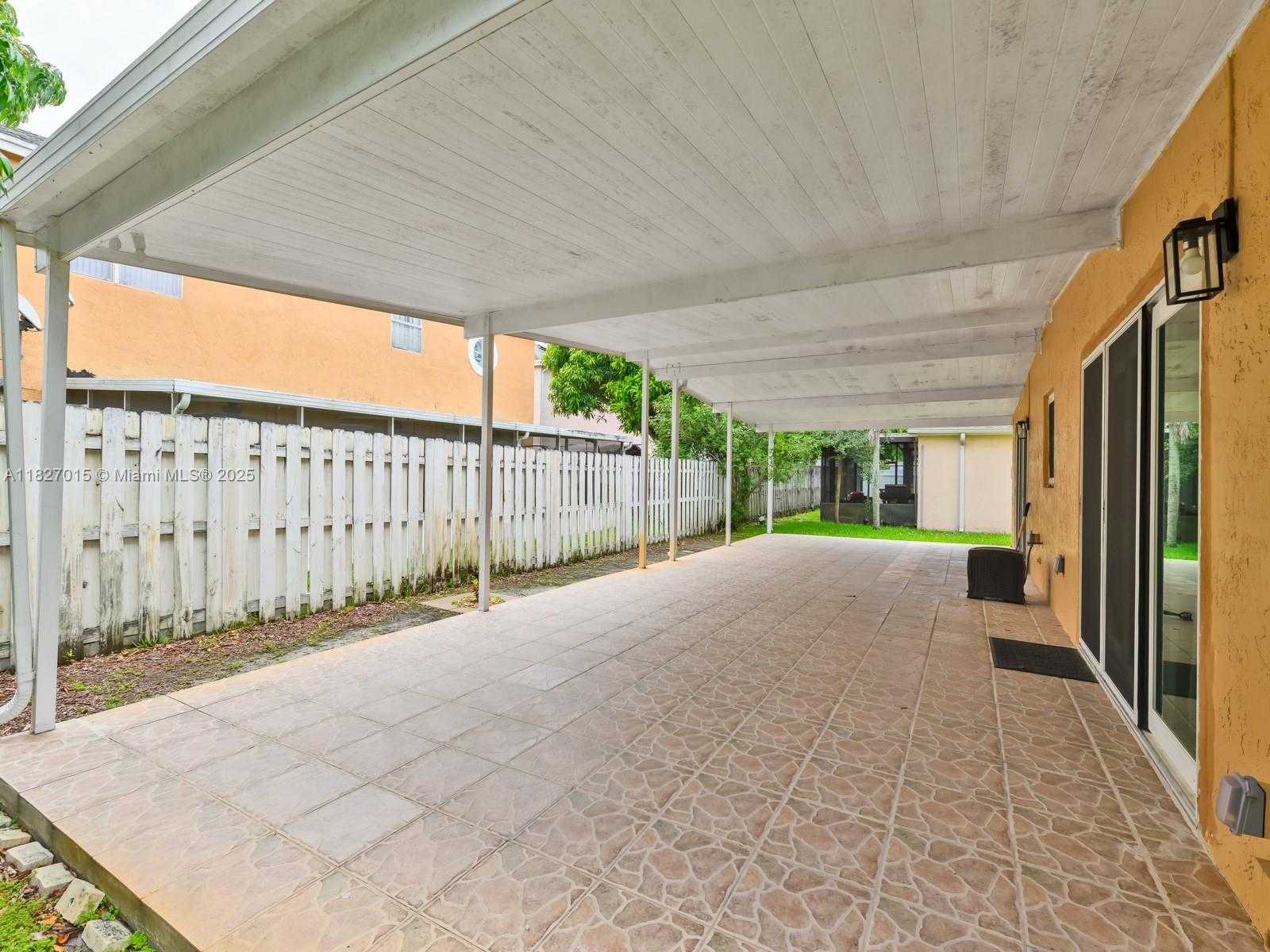 Small Image of 3131 JASPER WAY, Miramar Number 34