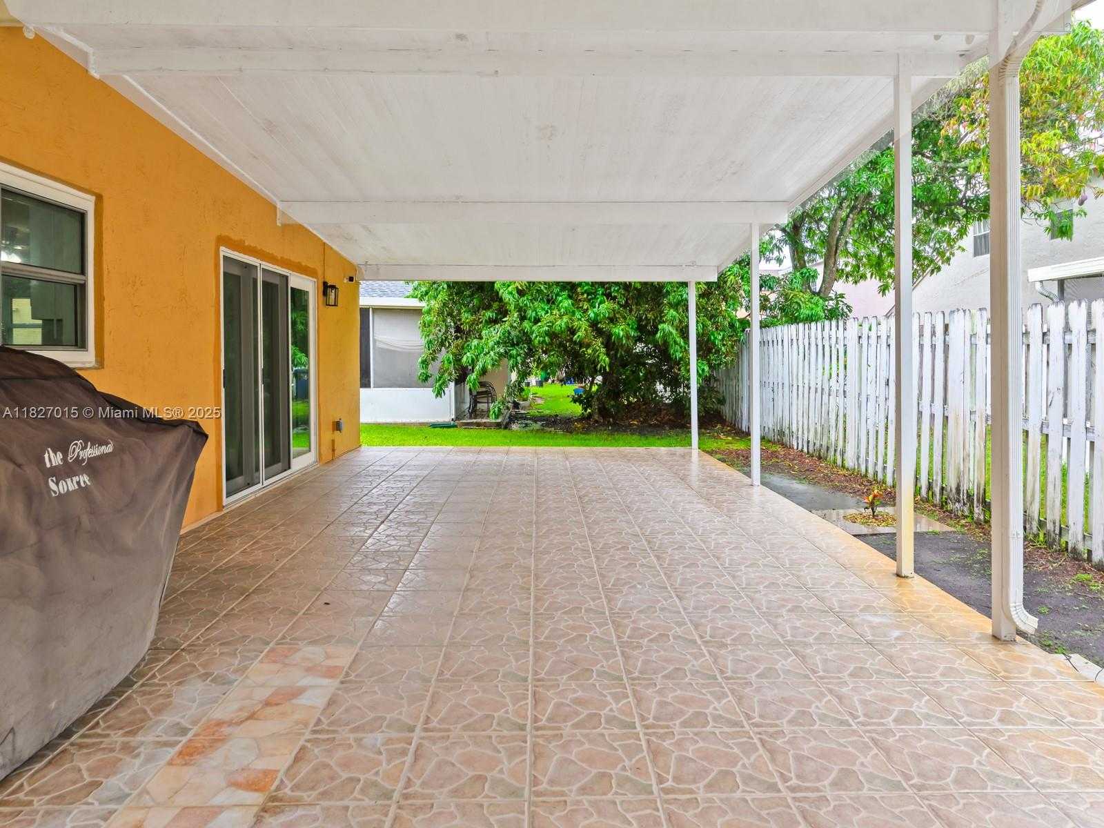 Small Image of 3131 JASPER WAY, Miramar Number 35