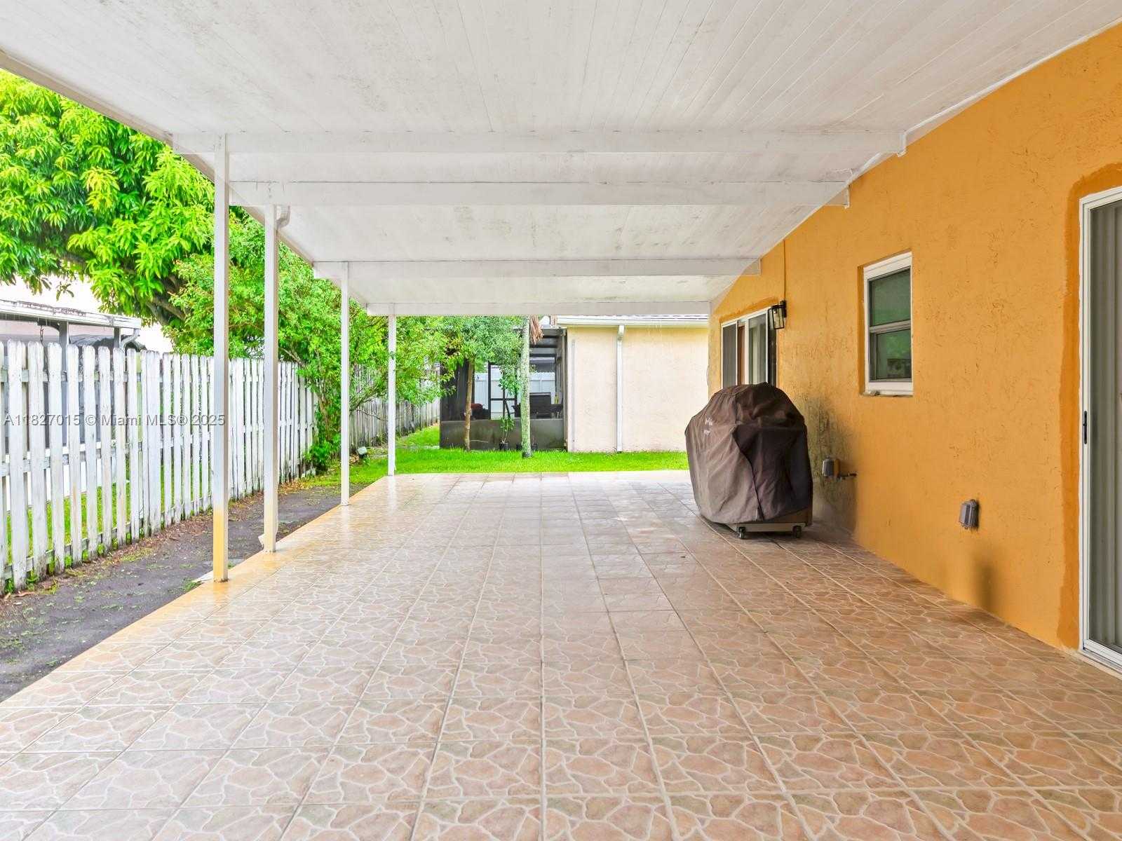 Small Image of 3131 JASPER WAY, Miramar Number 36