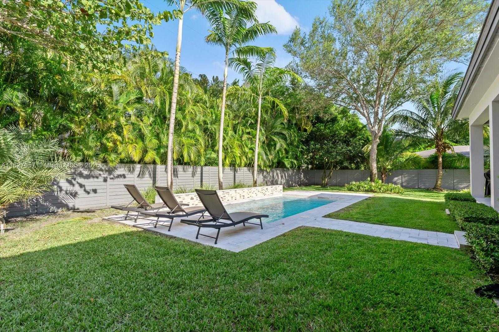 Small Image of 7931 SOUTH WEST 58TH AVE, South Miami Number 38