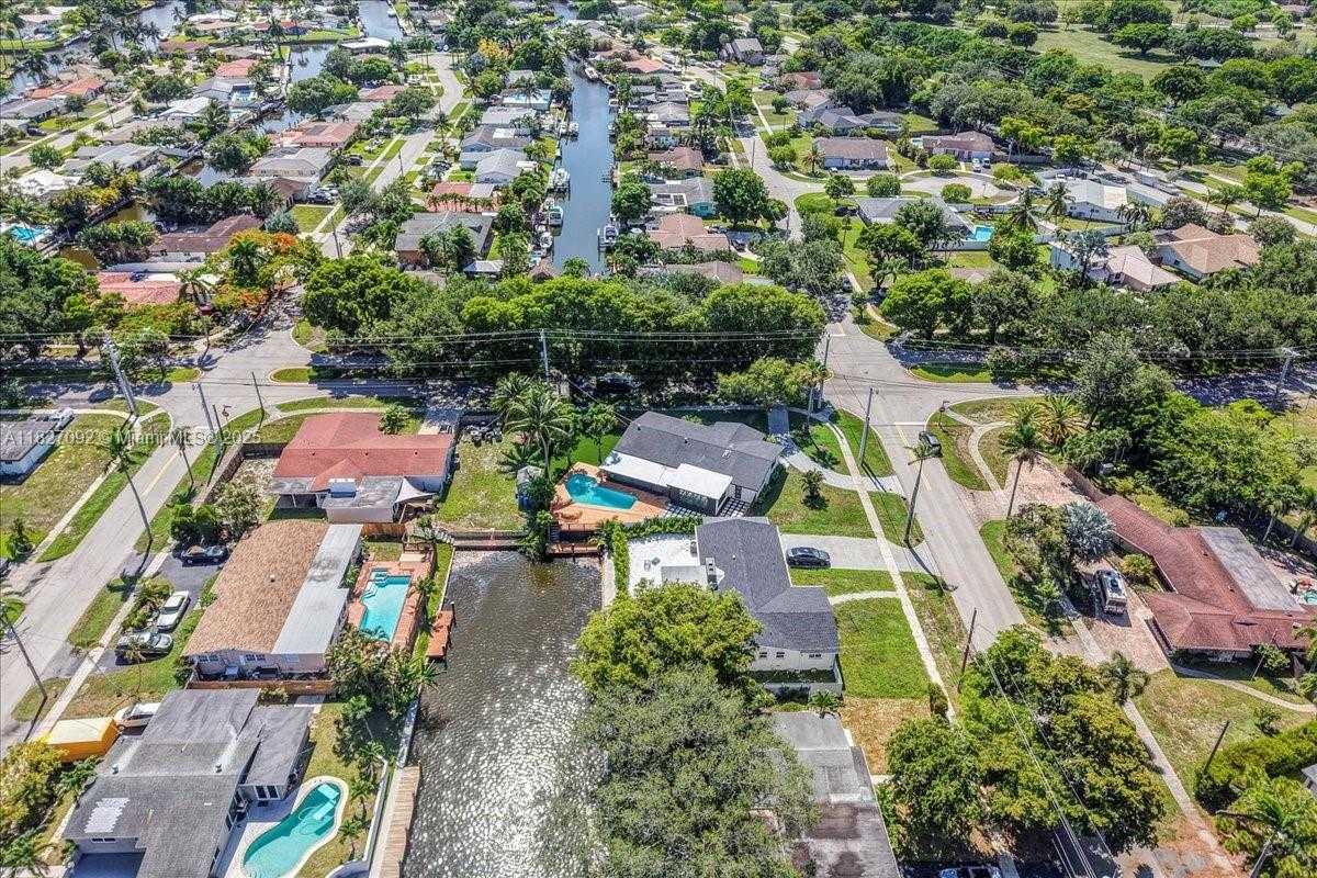 Small Image of 5890 SOUTH WEST 13TH ST, Plantation Number 44
