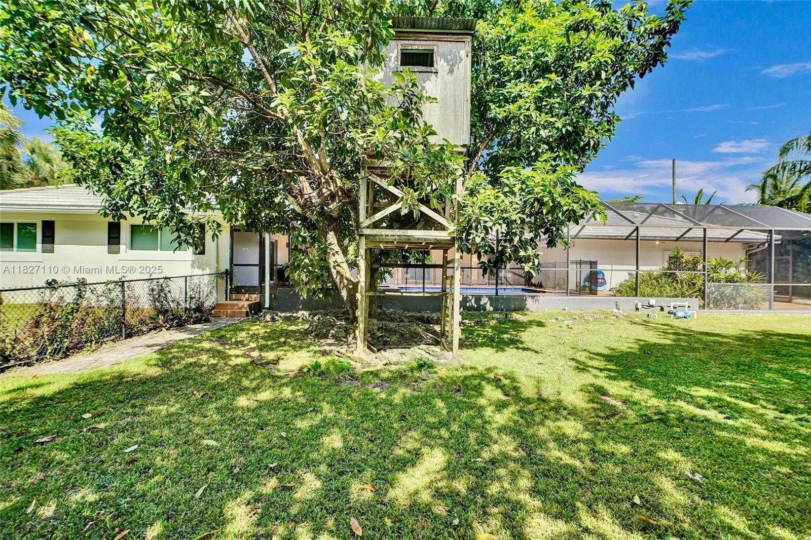Small Image of 6731 SOUTH WEST 138TH ST, Palmetto Bay Number 53